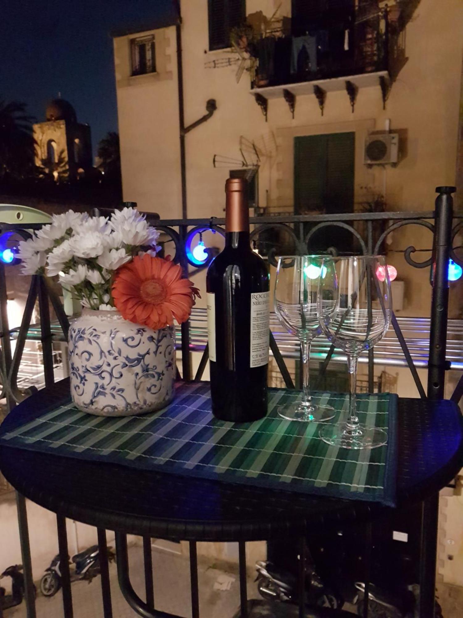 Casa Vacanze Villa D'Orleans Palerme Extérieur photo