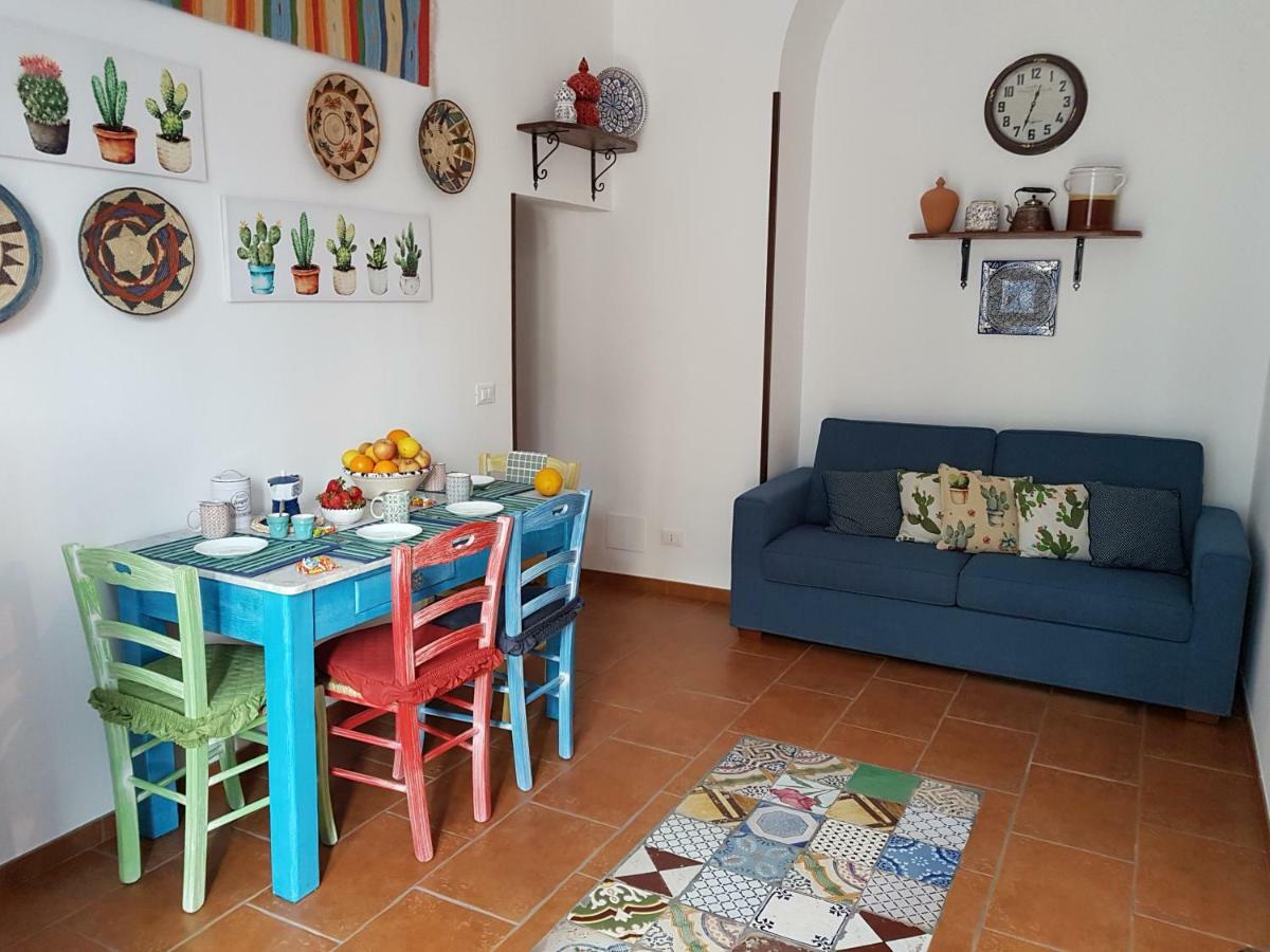 Casa Vacanze Villa D'Orleans Palerme Extérieur photo